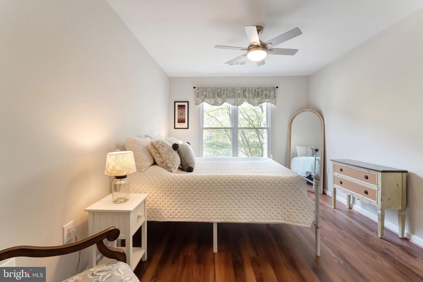 12913 ALTON SQ #217, HERNDON, Virginia 20170, 1 Bedroom Bedrooms, ,1 BathroomBathrooms,Residential,For sale,12913 ALTON SQ #217,VAFX2263172 MLS # VAFX2263172