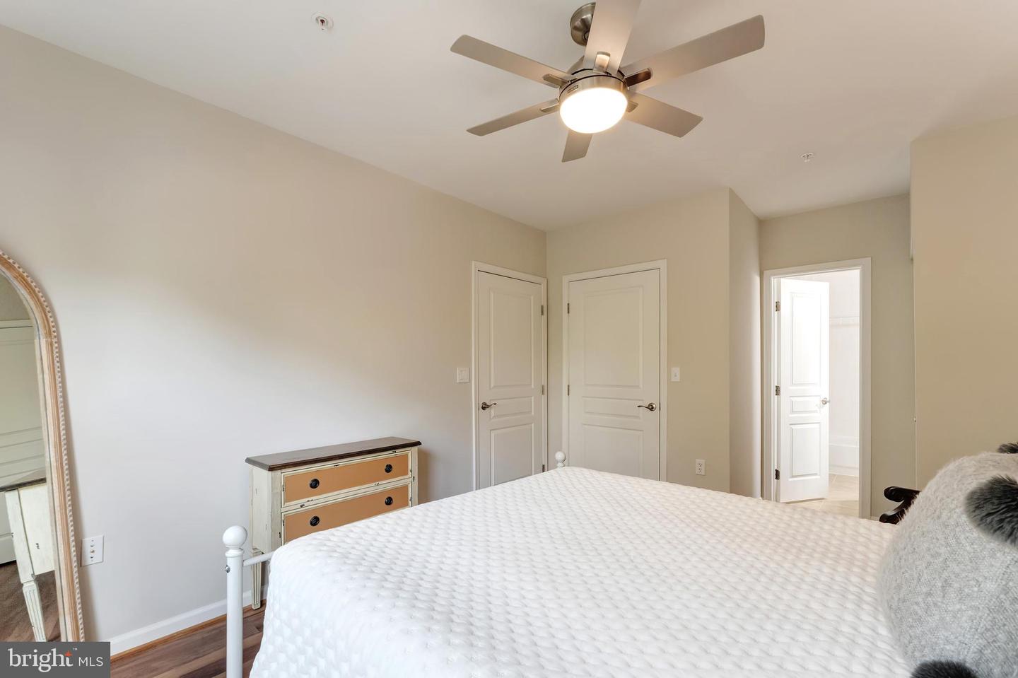 12913 ALTON SQ #217, HERNDON, Virginia 20170, 1 Bedroom Bedrooms, ,1 BathroomBathrooms,Residential,For sale,12913 ALTON SQ #217,VAFX2263172 MLS # VAFX2263172