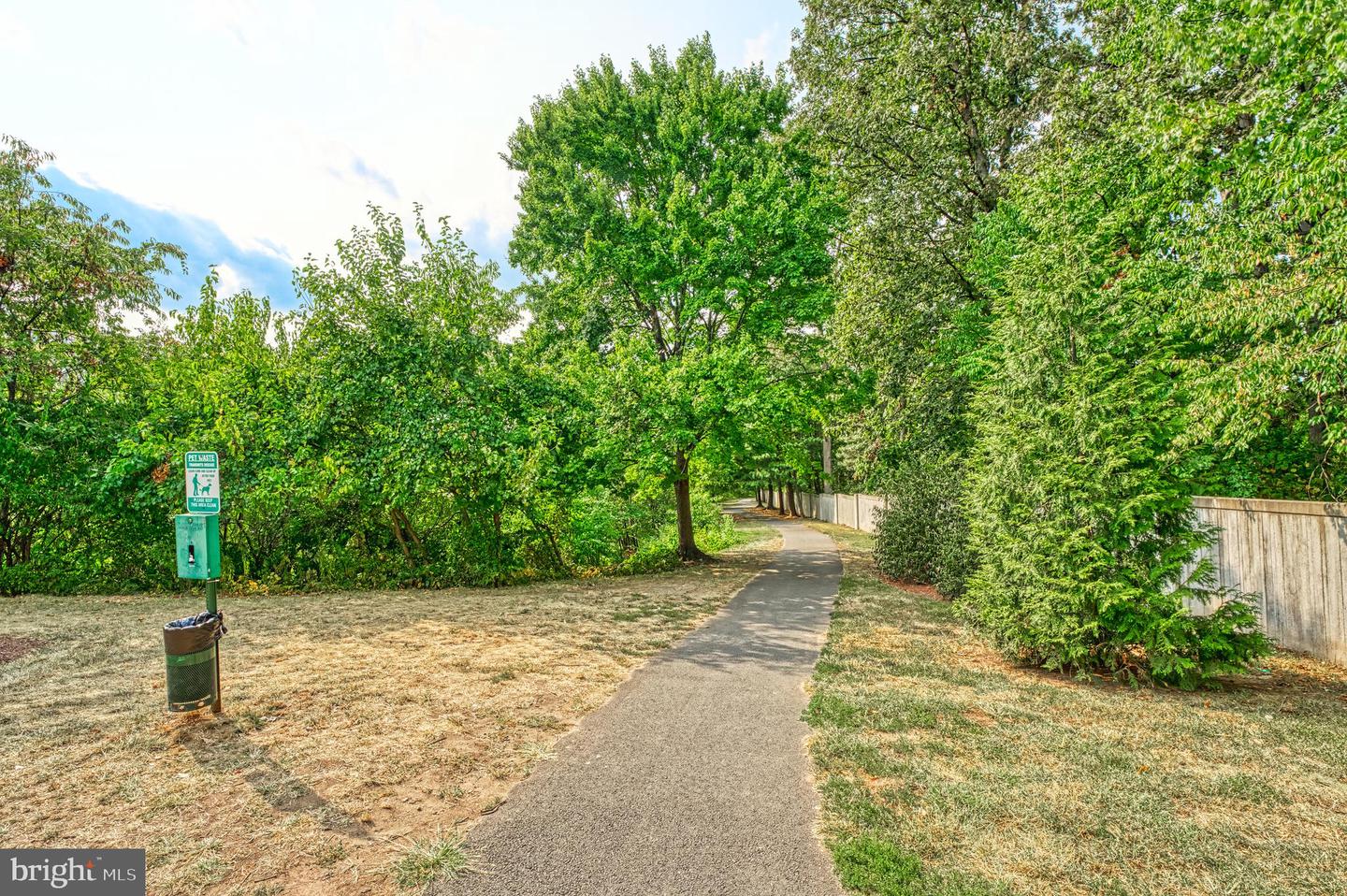 12913 ALTON SQ #217, HERNDON, Virginia 20170, 1 Bedroom Bedrooms, ,1 BathroomBathrooms,Residential,For sale,12913 ALTON SQ #217,VAFX2263172 MLS # VAFX2263172