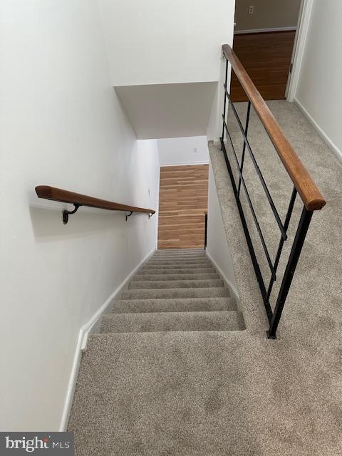 10132 FAIR WOODS DR, FAIRFAX, Virginia 22030, 3 Bedrooms Bedrooms, 5 Rooms Rooms,1 BathroomBathrooms,Residential,For sale,10132 FAIR WOODS DR,VAFC2006884 MLS # VAFC2006884