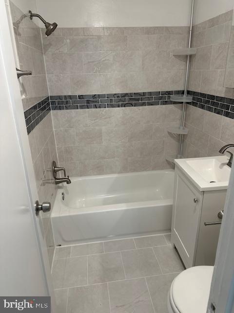 10132 FAIR WOODS DR, FAIRFAX, Virginia 22030, 3 Bedrooms Bedrooms, 5 Rooms Rooms,1 BathroomBathrooms,Residential,For sale,10132 FAIR WOODS DR,VAFC2006884 MLS # VAFC2006884
