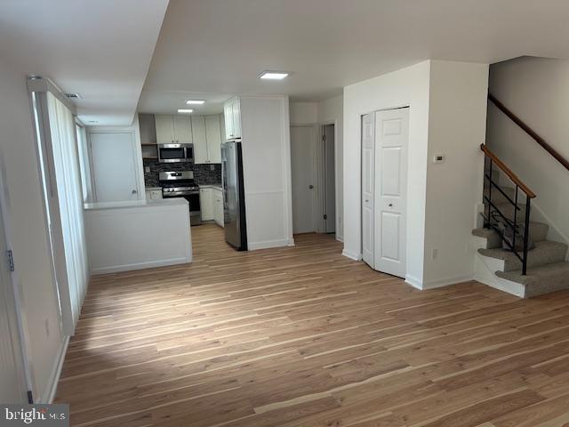 10132 FAIR WOODS DR, FAIRFAX, Virginia 22030, 3 Bedrooms Bedrooms, 5 Rooms Rooms,1 BathroomBathrooms,Residential,For sale,10132 FAIR WOODS DR,VAFC2006884 MLS # VAFC2006884