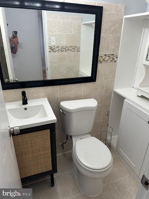 10132 FAIR WOODS DR, FAIRFAX, Virginia 22030, 3 Bedrooms Bedrooms, 5 Rooms Rooms,1 BathroomBathrooms,Residential,For sale,10132 FAIR WOODS DR,VAFC2006884 MLS # VAFC2006884