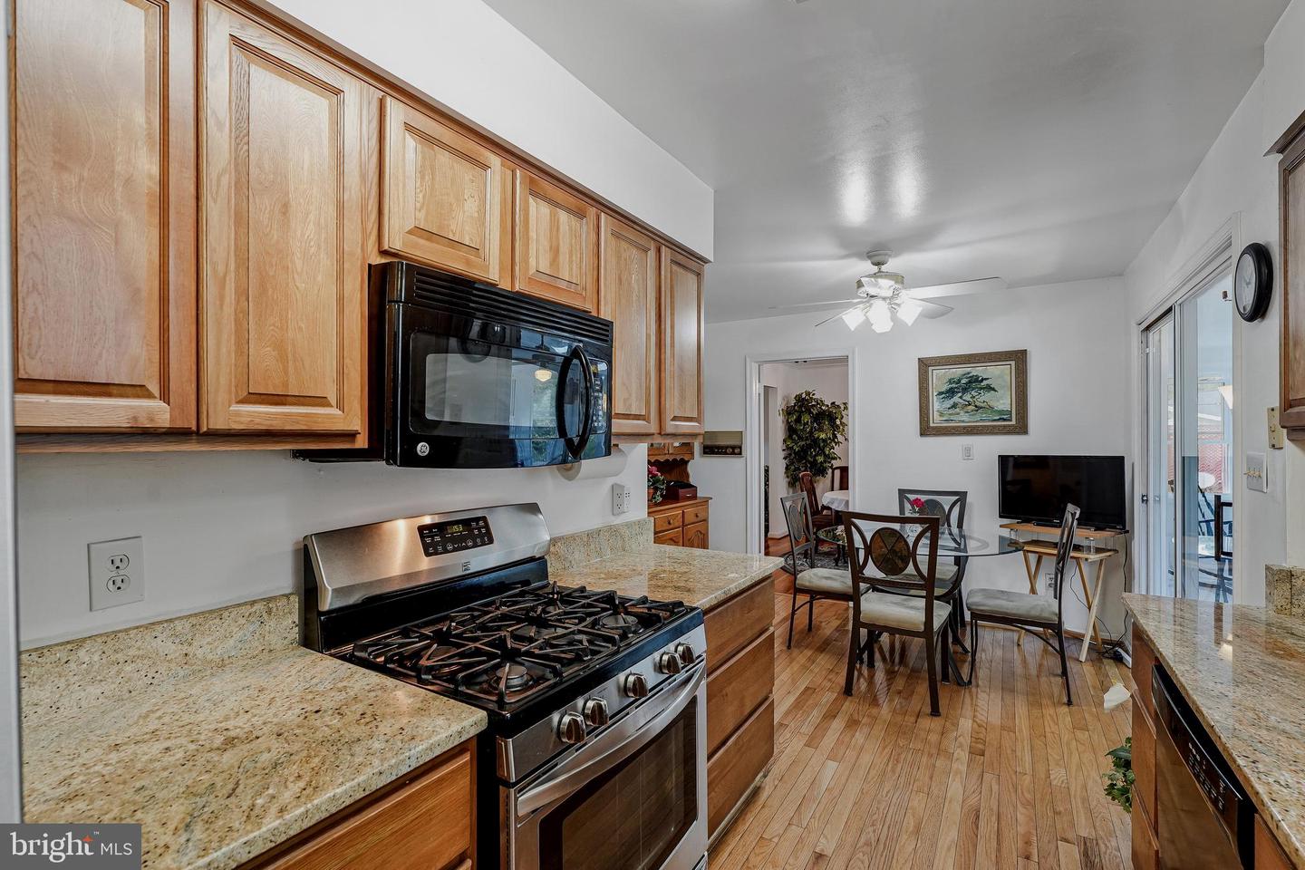 1811 SAINT ROMAN DR, VIENNA, Virginia 22182, 6 Bedrooms Bedrooms, ,3 BathroomsBathrooms,Residential,For sale,1811 SAINT ROMAN DR,VAFX2264176 MLS # VAFX2264176