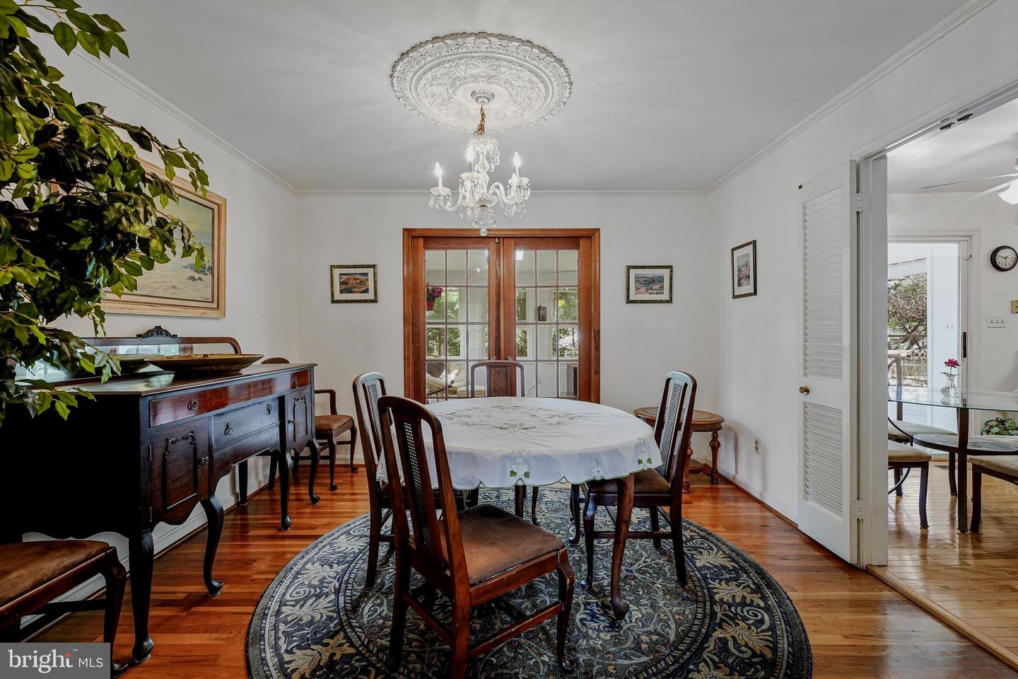 1811 SAINT ROMAN DR, VIENNA, Virginia 22182, 6 Bedrooms Bedrooms, ,3 BathroomsBathrooms,Residential,For sale,1811 SAINT ROMAN DR,VAFX2264176 MLS # VAFX2264176