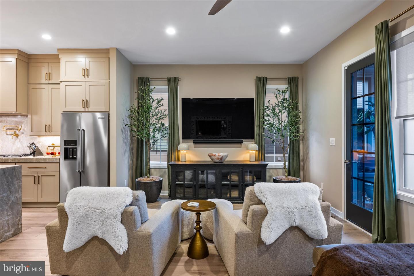 43464 GRANDMOORE ST, ASHBURN, Virginia 20148, 4 Bedrooms Bedrooms, 15 Rooms Rooms,3 BathroomsBathrooms,Residential,For sale,43464 GRANDMOORE ST,VALO2105926 MLS # VALO2105926