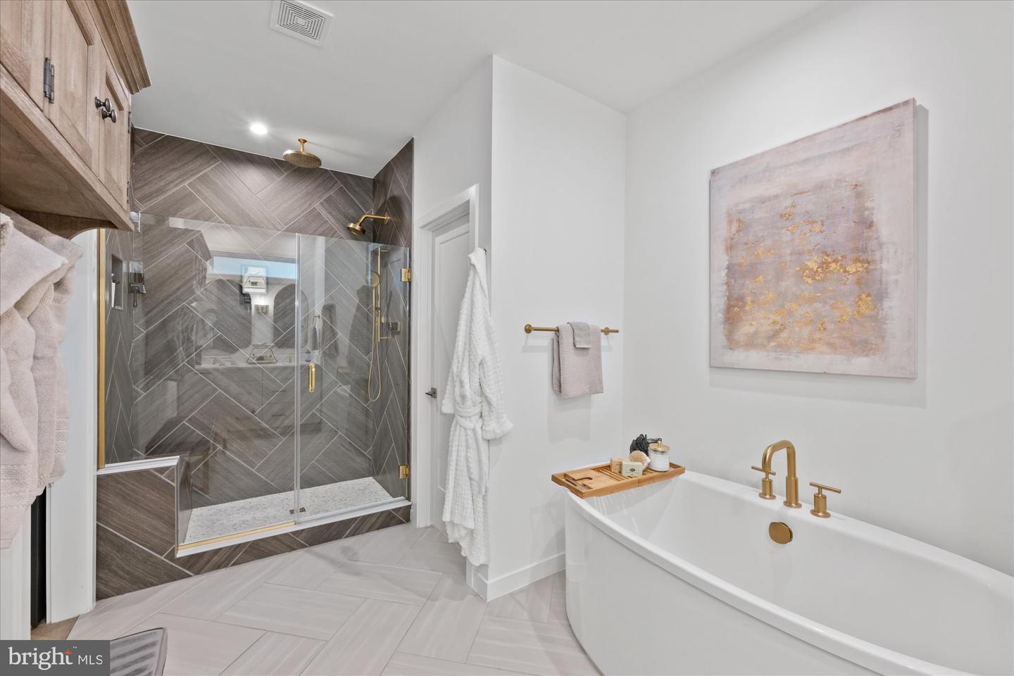 43464 GRANDMOORE ST, ASHBURN, Virginia 20148, 4 Bedrooms Bedrooms, 15 Rooms Rooms,3 BathroomsBathrooms,Residential,For sale,43464 GRANDMOORE ST,VALO2105926 MLS # VALO2105926