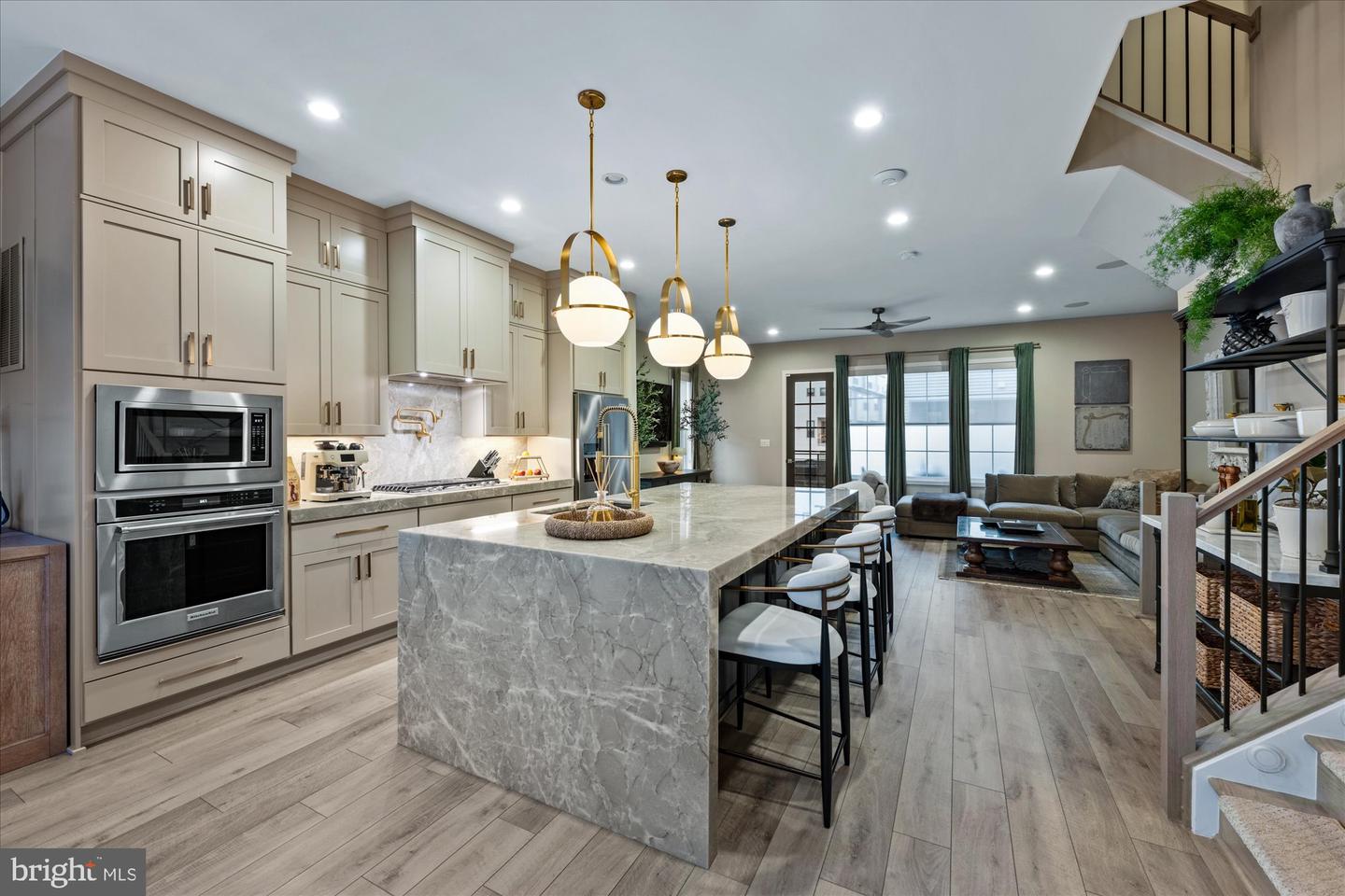 43464 GRANDMOORE ST, ASHBURN, Virginia 20148, 4 Bedrooms Bedrooms, 15 Rooms Rooms,3 BathroomsBathrooms,Residential,For sale,43464 GRANDMOORE ST,VALO2105926 MLS # VALO2105926