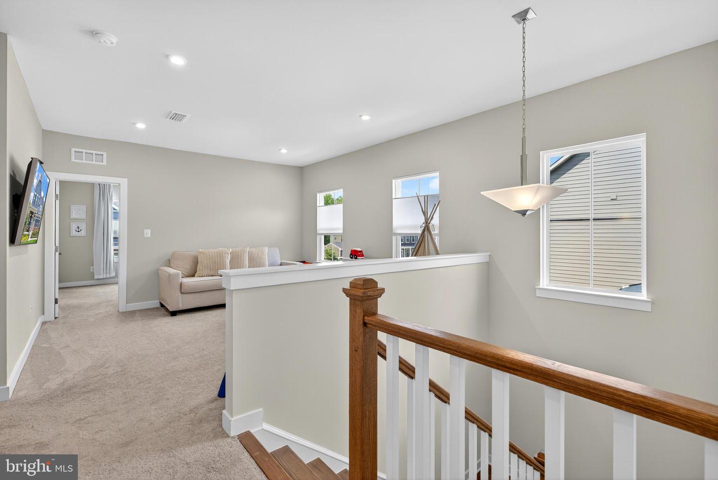 23880 WELCH RIDGE PL, ALDIE, Virginia 20105, 4 Bedrooms Bedrooms, ,4 BathroomsBathrooms,Residential,For sale,23880 WELCH RIDGE PL,VALO2105972 MLS # VALO2105972