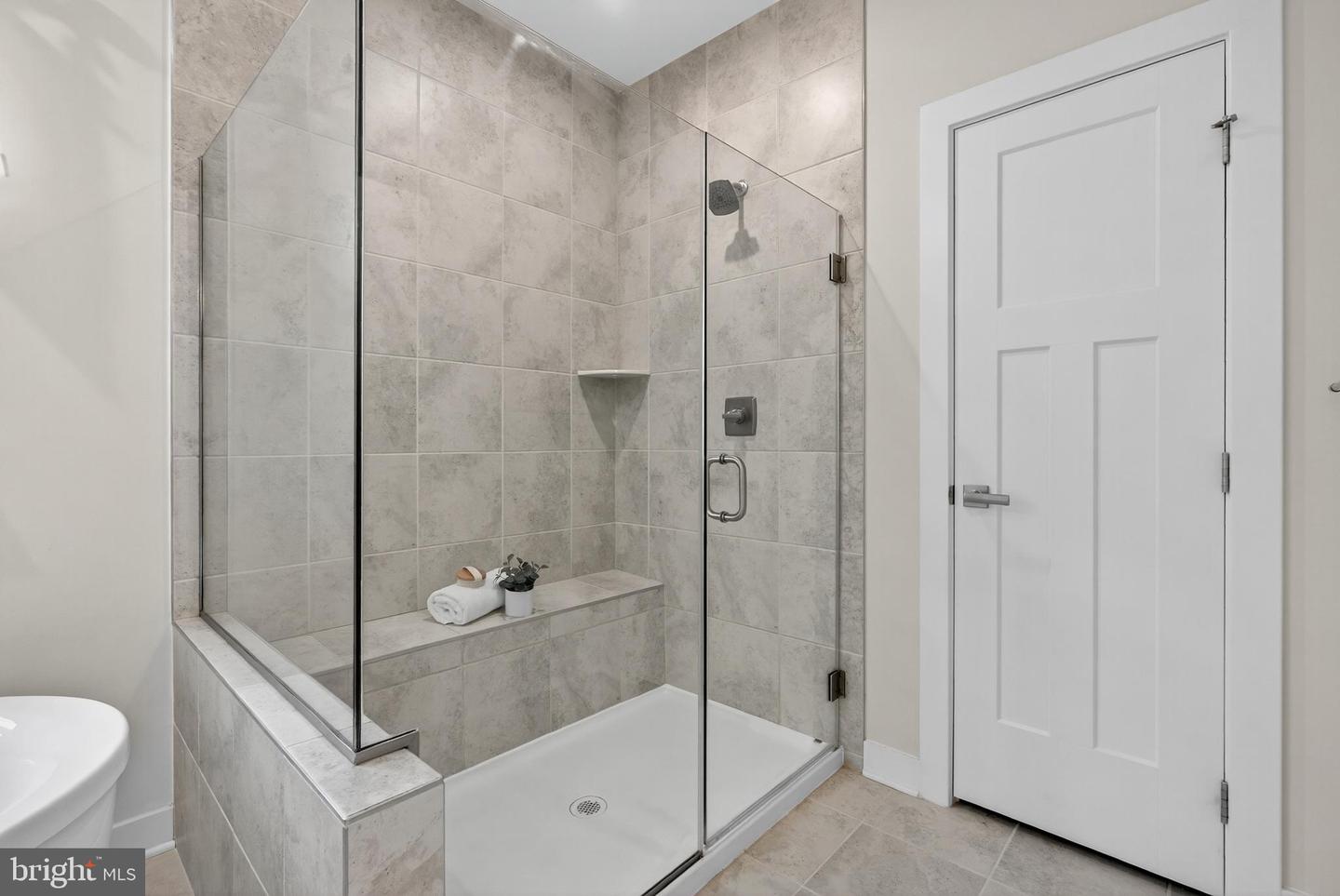 23880 WELCH RIDGE PL, ALDIE, Virginia 20105, 4 Bedrooms Bedrooms, ,4 BathroomsBathrooms,Residential,For sale,23880 WELCH RIDGE PL,VALO2105972 MLS # VALO2105972