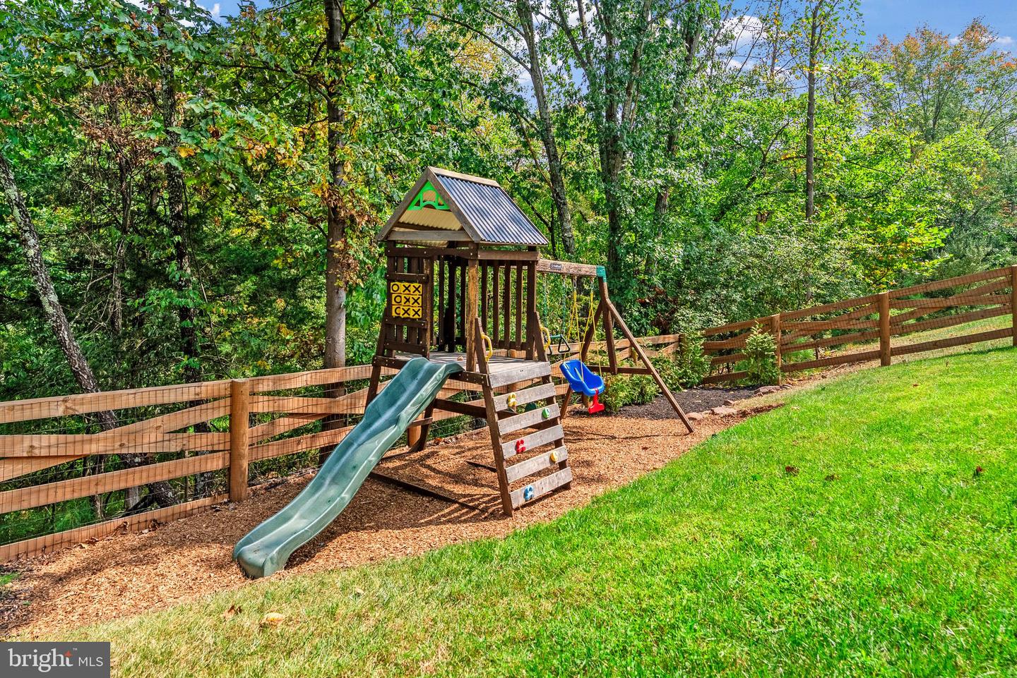 23880 WELCH RIDGE PL, ALDIE, Virginia 20105, 4 Bedrooms Bedrooms, ,4 BathroomsBathrooms,Residential,For sale,23880 WELCH RIDGE PL,VALO2105972 MLS # VALO2105972