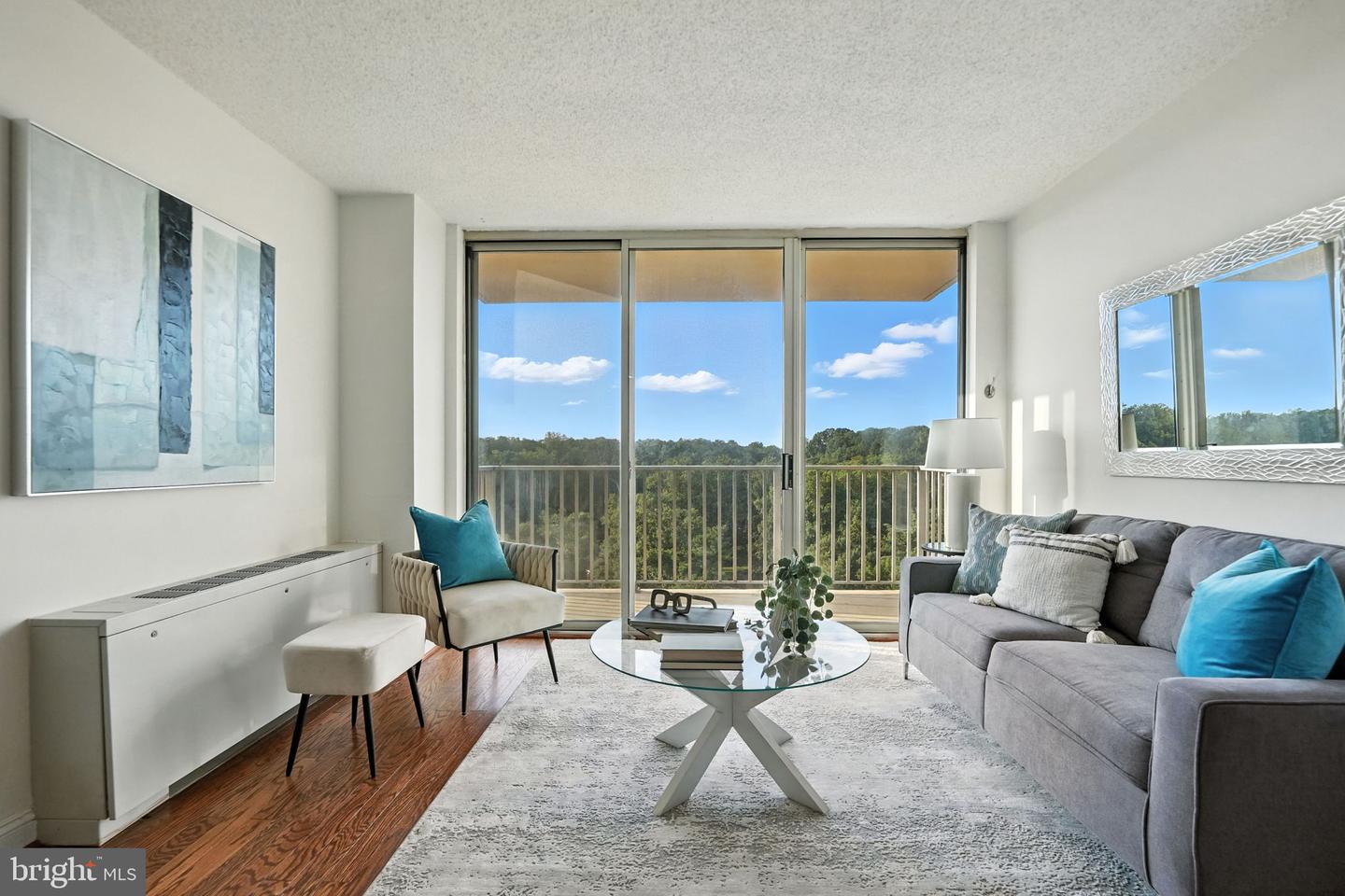 1225 MARTHA CUSTIS DR #1506, ALEXANDRIA, Virginia 22302, 1 Bedroom Bedrooms, ,1 BathroomBathrooms,Residential,For sale,1225 MARTHA CUSTIS DR #1506,VAAX2049258 MLS # VAAX2049258