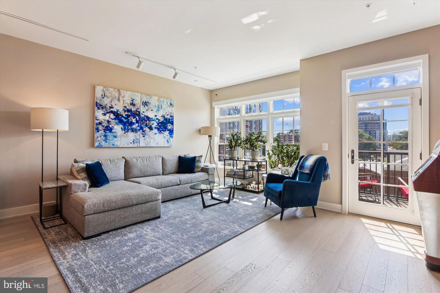1701 16TH ST N #335-C, ARLINGTON, Virginia 22209, 2 Bedrooms Bedrooms, ,2 BathroomsBathrooms,Residential,For sale,1701 16TH ST N #335-C,VAAR2063086 MLS # VAAR2063086
