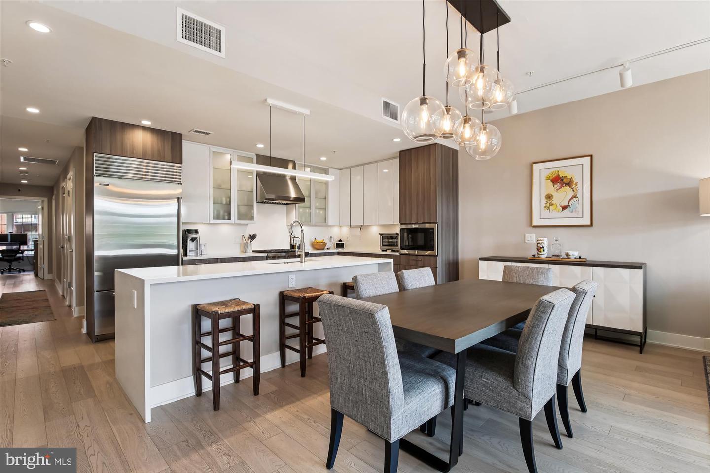 1701 16TH ST N #335-C, ARLINGTON, Virginia 22209, 2 Bedrooms Bedrooms, ,2 BathroomsBathrooms,Residential,For sale,1701 16TH ST N #335-C,VAAR2063086 MLS # VAAR2063086