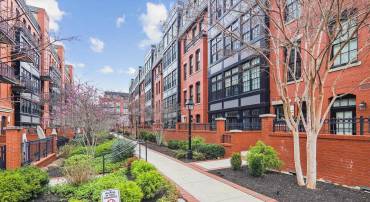 1701 16TH ST N #335-C, ARLINGTON, Virginia 22209, 2 Bedrooms Bedrooms, ,2 BathroomsBathrooms,Residential,For sale,1701 16TH ST N #335-C,VAAR2063086 MLS # VAAR2063086