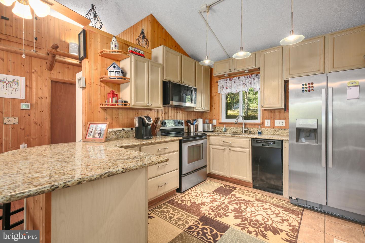 139 WOODLAND DR, STAFFORD, Virginia 22556, 2 Bedrooms Bedrooms, ,1 BathroomBathrooms,Residential,For sale,139 WOODLAND DR,VAST2042388 MLS # VAST2042388