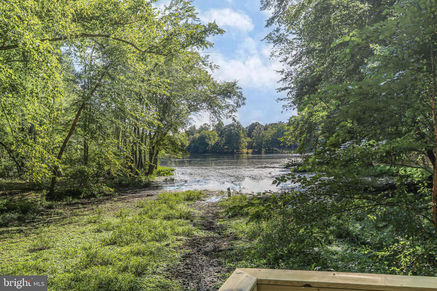 139 WOODLAND DR, STAFFORD, Virginia 22556, 2 Bedrooms Bedrooms, ,1 BathroomBathrooms,Residential,For sale,139 WOODLAND DR,VAST2042388 MLS # VAST2042388