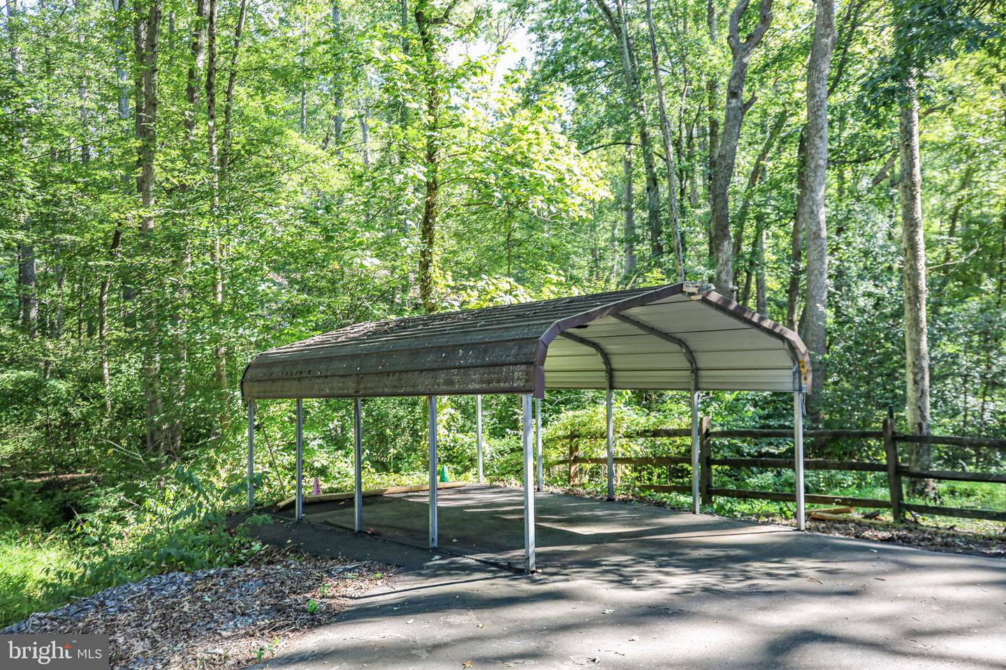 139 WOODLAND DR, STAFFORD, Virginia 22556, 2 Bedrooms Bedrooms, ,1 BathroomBathrooms,Residential,For sale,139 WOODLAND DR,VAST2042388 MLS # VAST2042388