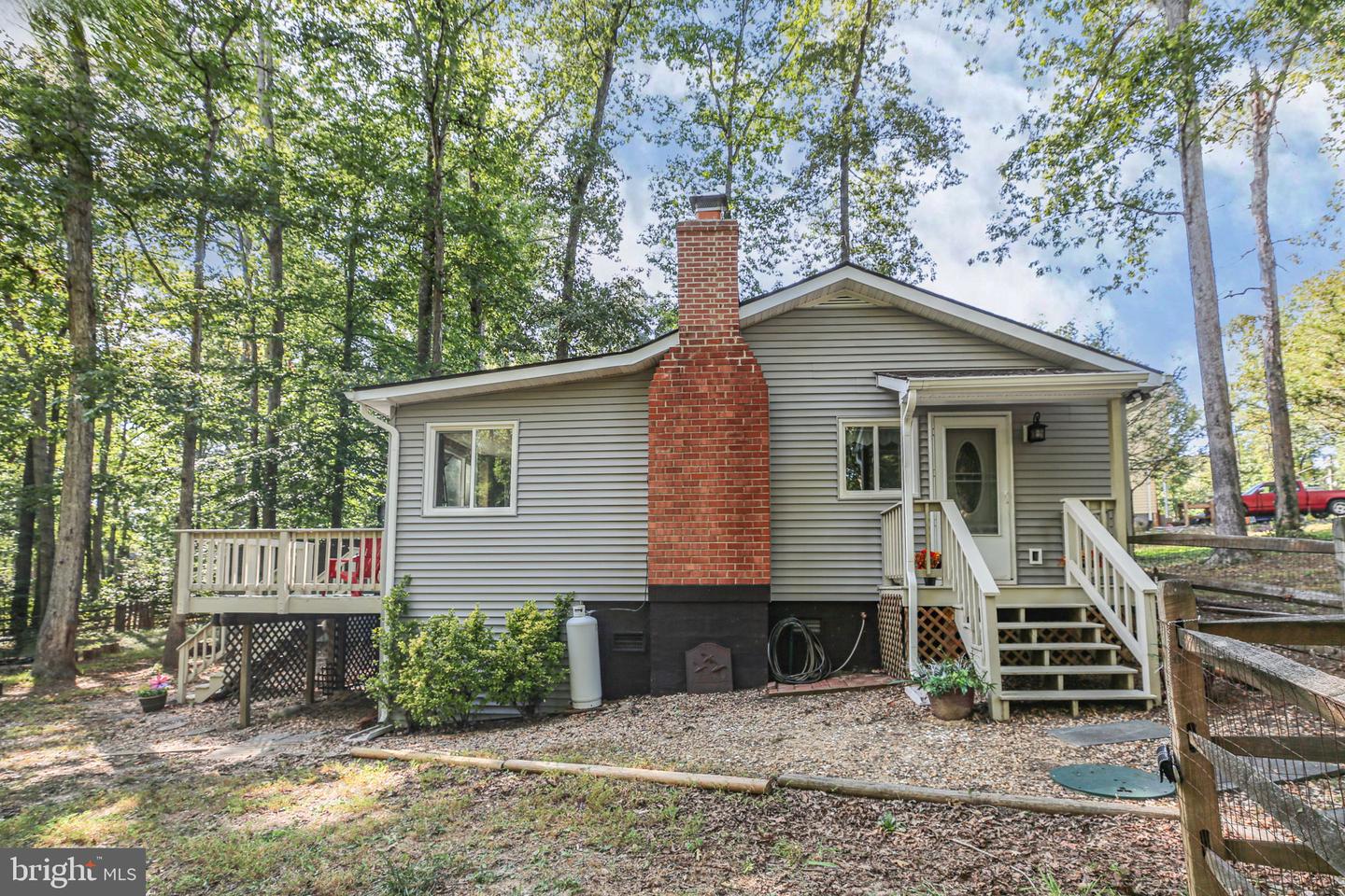 139 WOODLAND DR, STAFFORD, Virginia 22556, 2 Bedrooms Bedrooms, ,1 BathroomBathrooms,Residential,For sale,139 WOODLAND DR,VAST2042388 MLS # VAST2042388