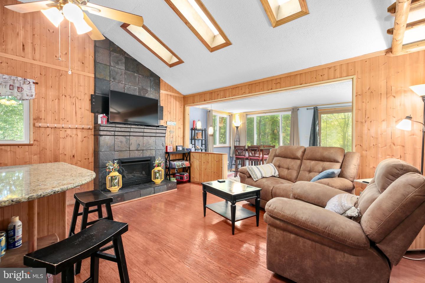 139 WOODLAND DR, STAFFORD, Virginia 22556, 2 Bedrooms Bedrooms, ,1 BathroomBathrooms,Residential,For sale,139 WOODLAND DR,VAST2042388 MLS # VAST2042388