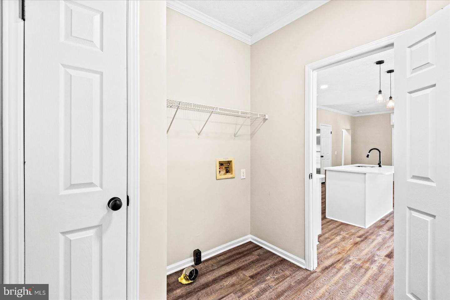 17515 LAKEMONT DR, CULPEPER, Virginia 22701, 4 Bedrooms Bedrooms, 10 Rooms Rooms,2 BathroomsBathrooms,Residential,For sale,17515 LAKEMONT DR,VACU2011518 MLS # VACU2011518