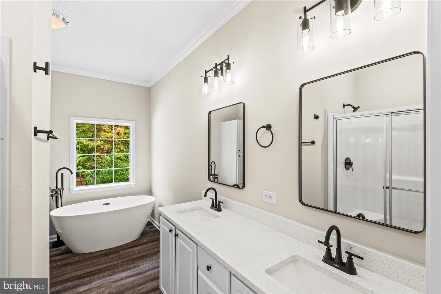 17515 LAKEMONT DR, CULPEPER, Virginia 22701, 4 Bedrooms Bedrooms, 10 Rooms Rooms,2 BathroomsBathrooms,Residential,For sale,17515 LAKEMONT DR,VACU2011518 MLS # VACU2011518