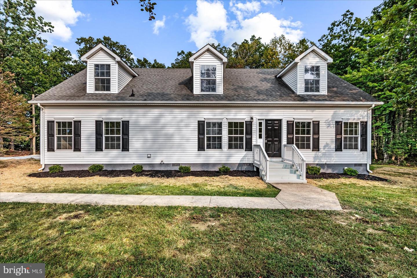 17515 LAKEMONT DR, CULPEPER, Virginia 22701, 4 Bedrooms Bedrooms, 10 Rooms Rooms,2 BathroomsBathrooms,Residential,For sale,17515 LAKEMONT DR,VACU2011518 MLS # VACU2011518