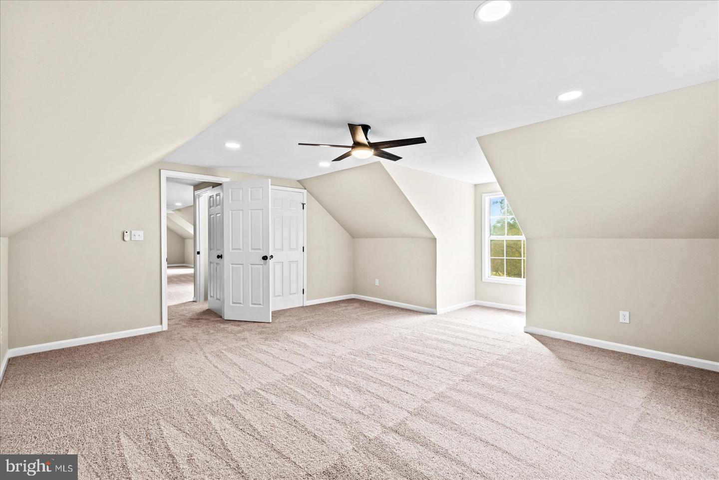 17515 LAKEMONT DR, CULPEPER, Virginia 22701, 4 Bedrooms Bedrooms, 10 Rooms Rooms,2 BathroomsBathrooms,Residential,For sale,17515 LAKEMONT DR,VACU2011518 MLS # VACU2011518