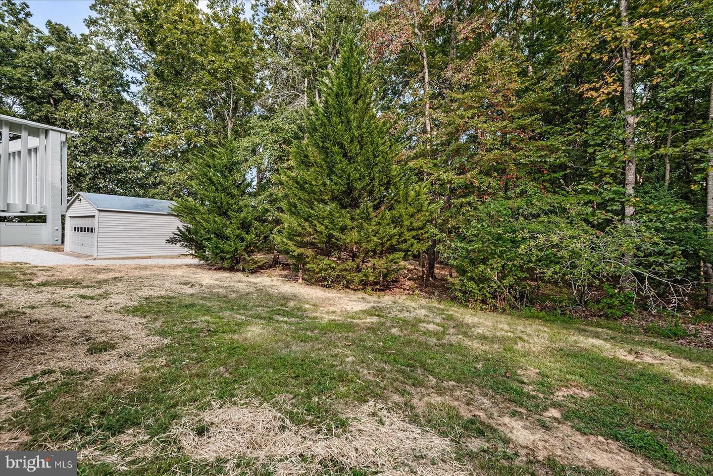 17515 LAKEMONT DR, CULPEPER, Virginia 22701, 4 Bedrooms Bedrooms, 10 Rooms Rooms,2 BathroomsBathrooms,Residential,For sale,17515 LAKEMONT DR,VACU2011518 MLS # VACU2011518