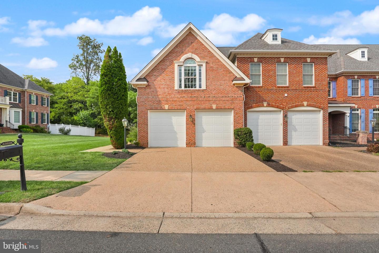 43616 CARRADOC FARM TER, LEESBURG, Virginia 20176, 3 Bedrooms Bedrooms, ,3 BathroomsBathrooms,Residential,For sale,43616 CARRADOC FARM TER,VALO2106342 MLS # VALO2106342