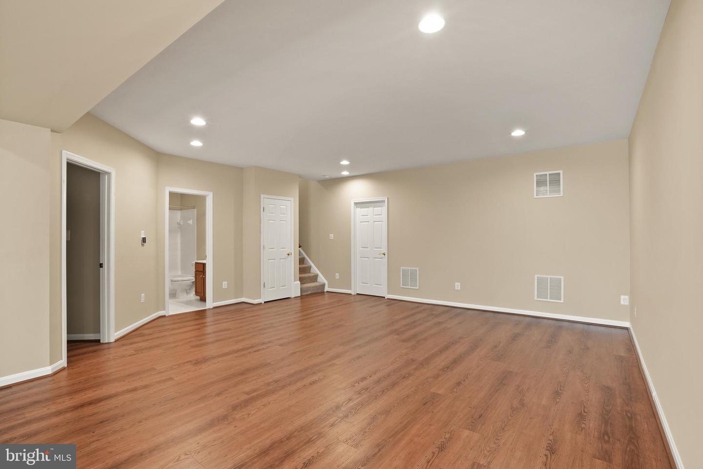 43616 CARRADOC FARM TER, LEESBURG, Virginia 20176, 3 Bedrooms Bedrooms, ,3 BathroomsBathrooms,Residential,For sale,43616 CARRADOC FARM TER,VALO2106342 MLS # VALO2106342