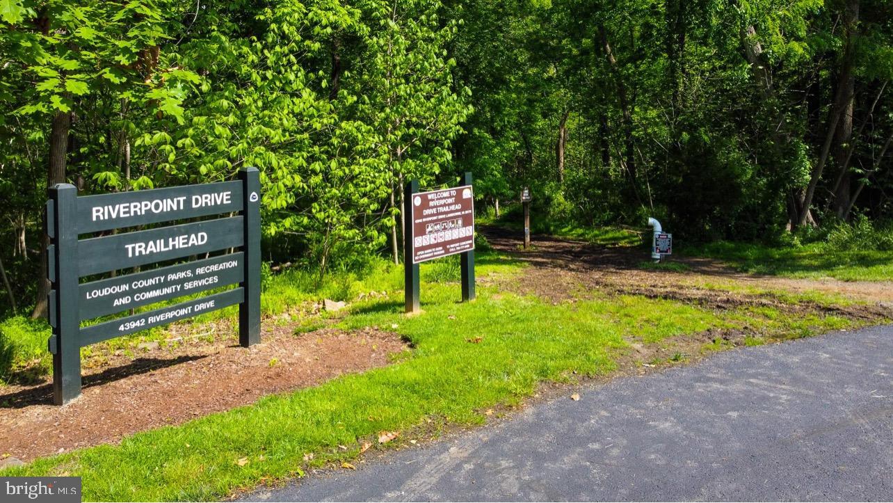 43616 CARRADOC FARM TER, LEESBURG, Virginia 20176, 3 Bedrooms Bedrooms, ,3 BathroomsBathrooms,Residential,For sale,43616 CARRADOC FARM TER,VALO2106342 MLS # VALO2106342