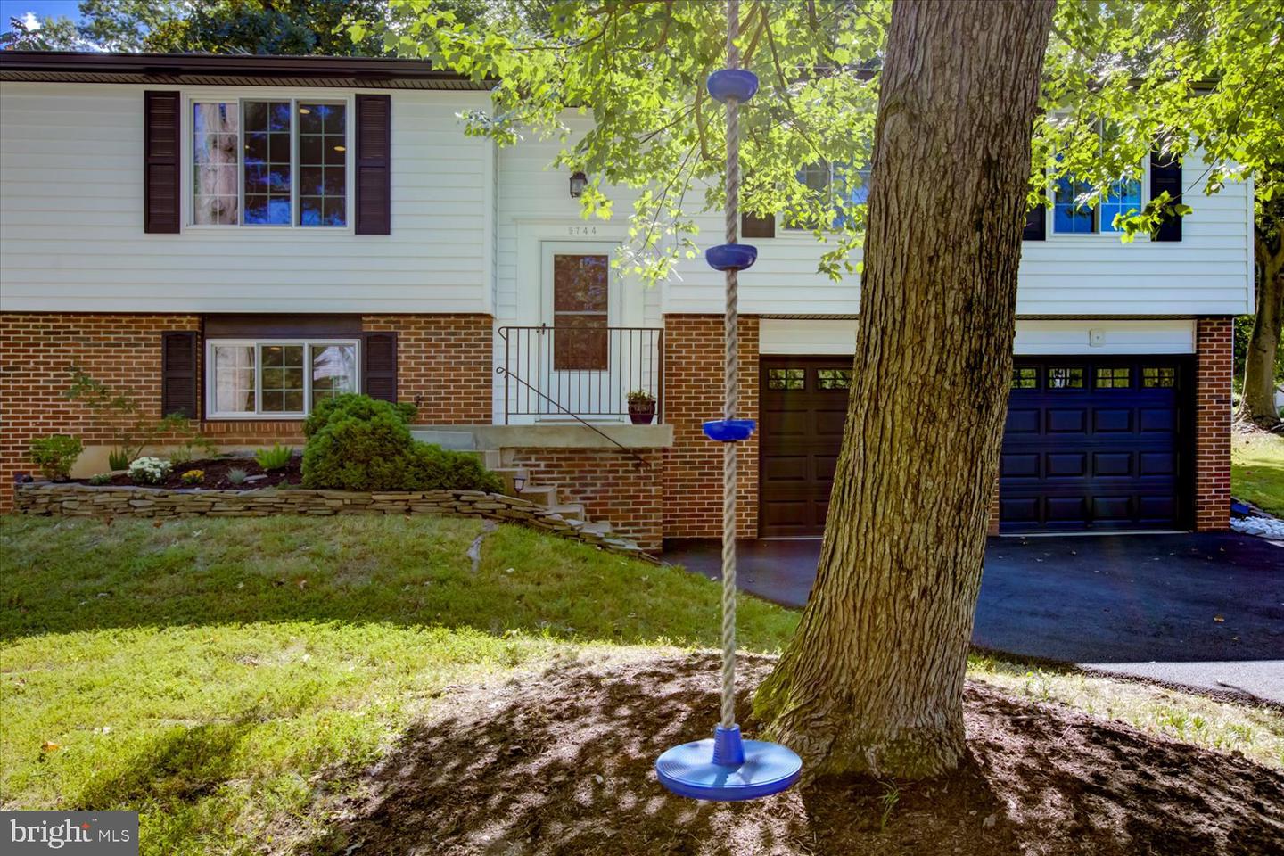 9744 WATER OAK DR, FAIRFAX, Virginia 22031, 5 Bedrooms Bedrooms, ,3 BathroomsBathrooms,Residential,For sale,9744 WATER OAK DR,VAFX2265394 MLS # VAFX2265394