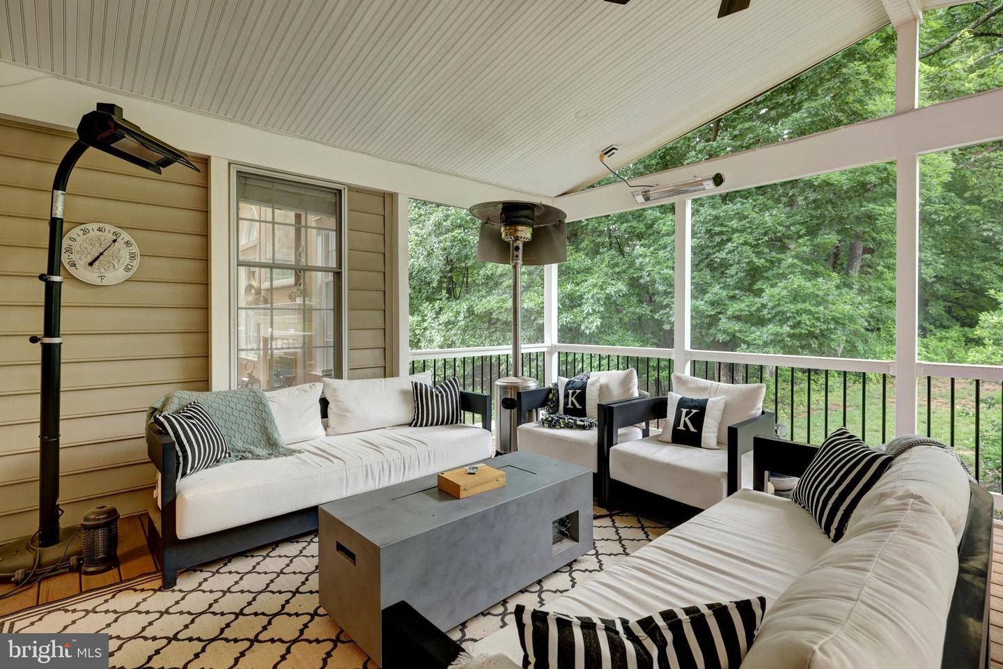 1011 PRESERVE CT, GREAT FALLS, Virginia 22066, 5 Bedrooms Bedrooms, ,5 BathroomsBathrooms,Residential,For sale,1011 PRESERVE CT,VAFX2265766 MLS # VAFX2265766