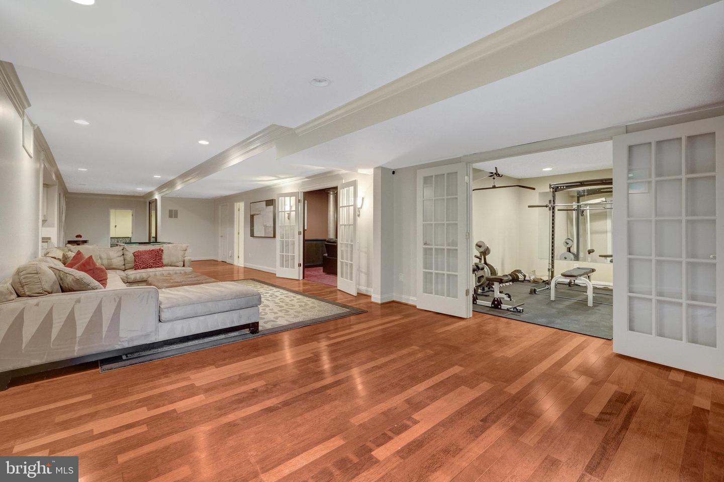 1011 PRESERVE CT, GREAT FALLS, Virginia 22066, 5 Bedrooms Bedrooms, ,5 BathroomsBathrooms,Residential,For sale,1011 PRESERVE CT,VAFX2265766 MLS # VAFX2265766
