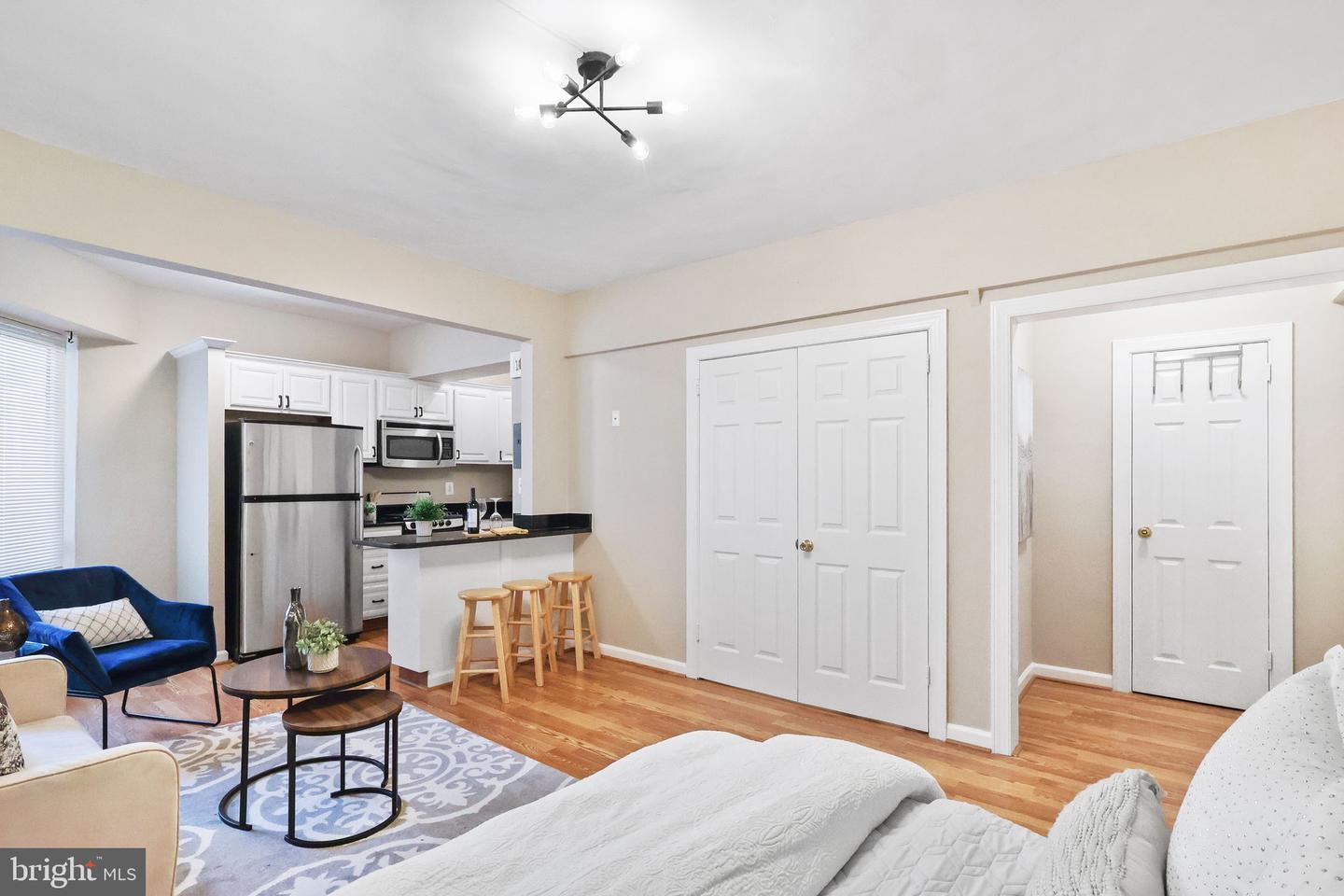 1727 MASSACHUSETTS AVE NW #201, WASHINGTON, District Of Columbia 20036, ,1 BathroomBathrooms,Residential,For sale,1727 MASSACHUSETTS AVE NW #201,DCDC2221326 MLS # DCDC2221326