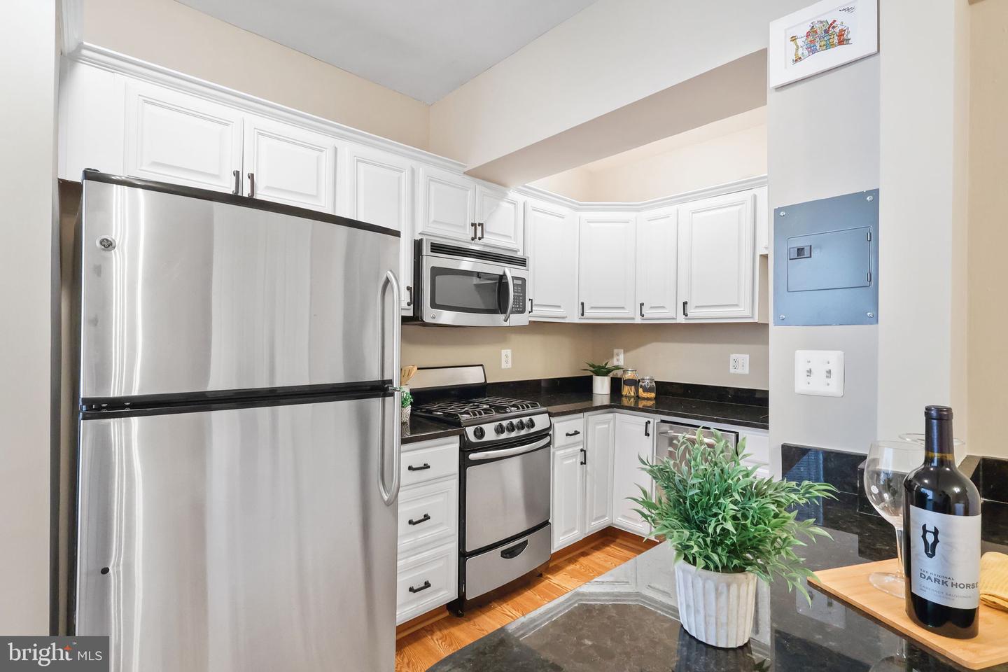 1727 MASSACHUSETTS AVE NW #201, WASHINGTON, District Of Columbia 20036, ,1 BathroomBathrooms,Residential,For sale,1727 MASSACHUSETTS AVE NW #201,DCDC2221326 MLS # DCDC2221326