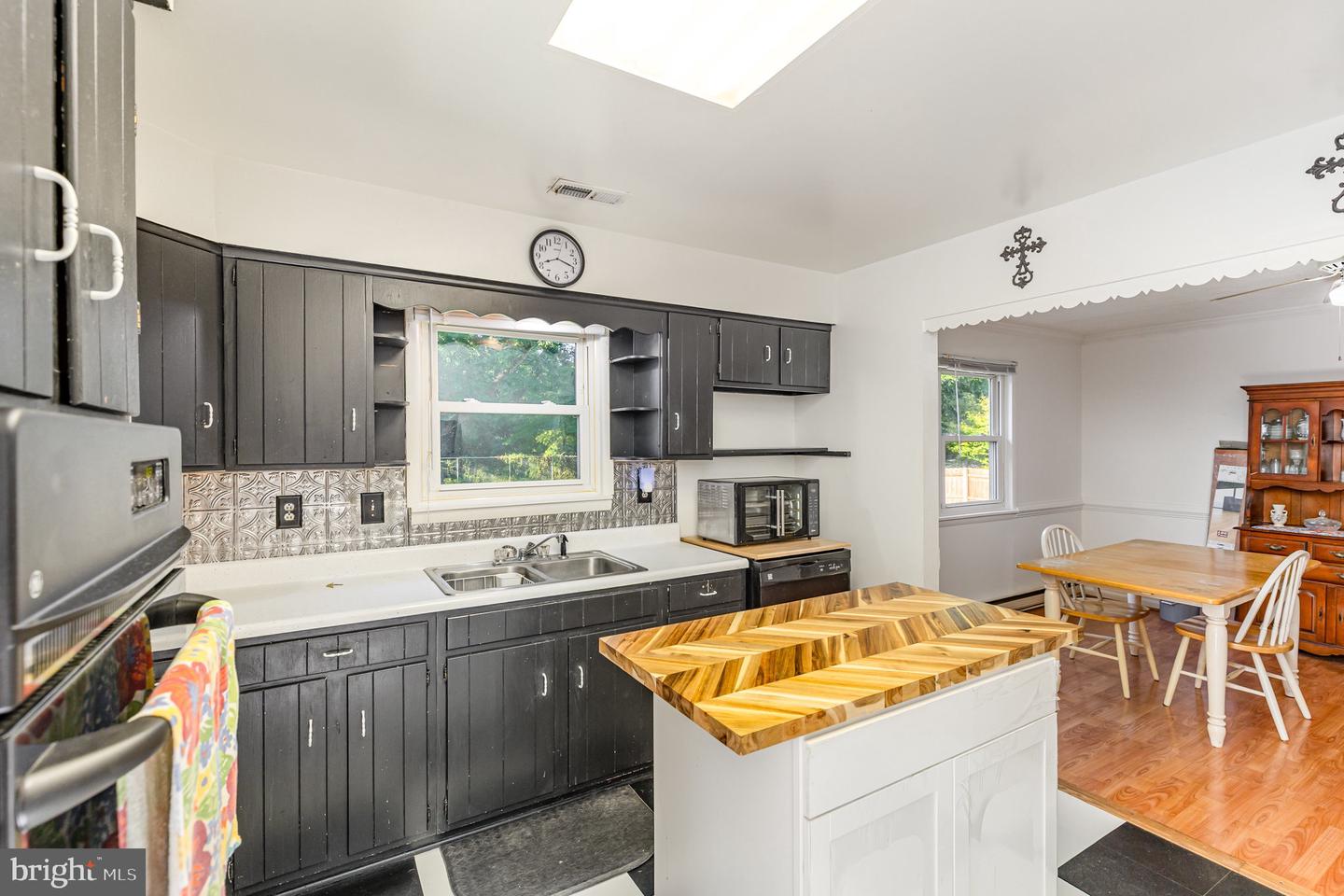 219 CEDAR LN, COLONIAL BEACH, Virginia 22443, 4 Bedrooms Bedrooms, ,2 BathroomsBathrooms,Residential,For sale,219 CEDAR LN,VAWE2009728 MLS # VAWE2009728 219 CEDAR LN, COLONIAL BEACH, Virginia 22443, 4 Bedrooms Bedrooms, ,2 BathroomsBathrooms,Residential,For sale,219 CEDAR LN,VAWE2009728 MLS # VAWE2009728