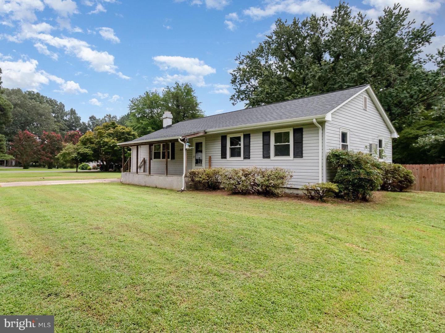219 CEDAR LN, COLONIAL BEACH, Virginia 22443, 4 Bedrooms Bedrooms, ,2 BathroomsBathrooms,Residential,For sale,219 CEDAR LN,VAWE2009728 MLS # VAWE2009728 219 CEDAR LN, COLONIAL BEACH, Virginia 22443, 4 Bedrooms Bedrooms, ,2 BathroomsBathrooms,Residential,For sale,219 CEDAR LN,VAWE2009728 MLS # VAWE2009728