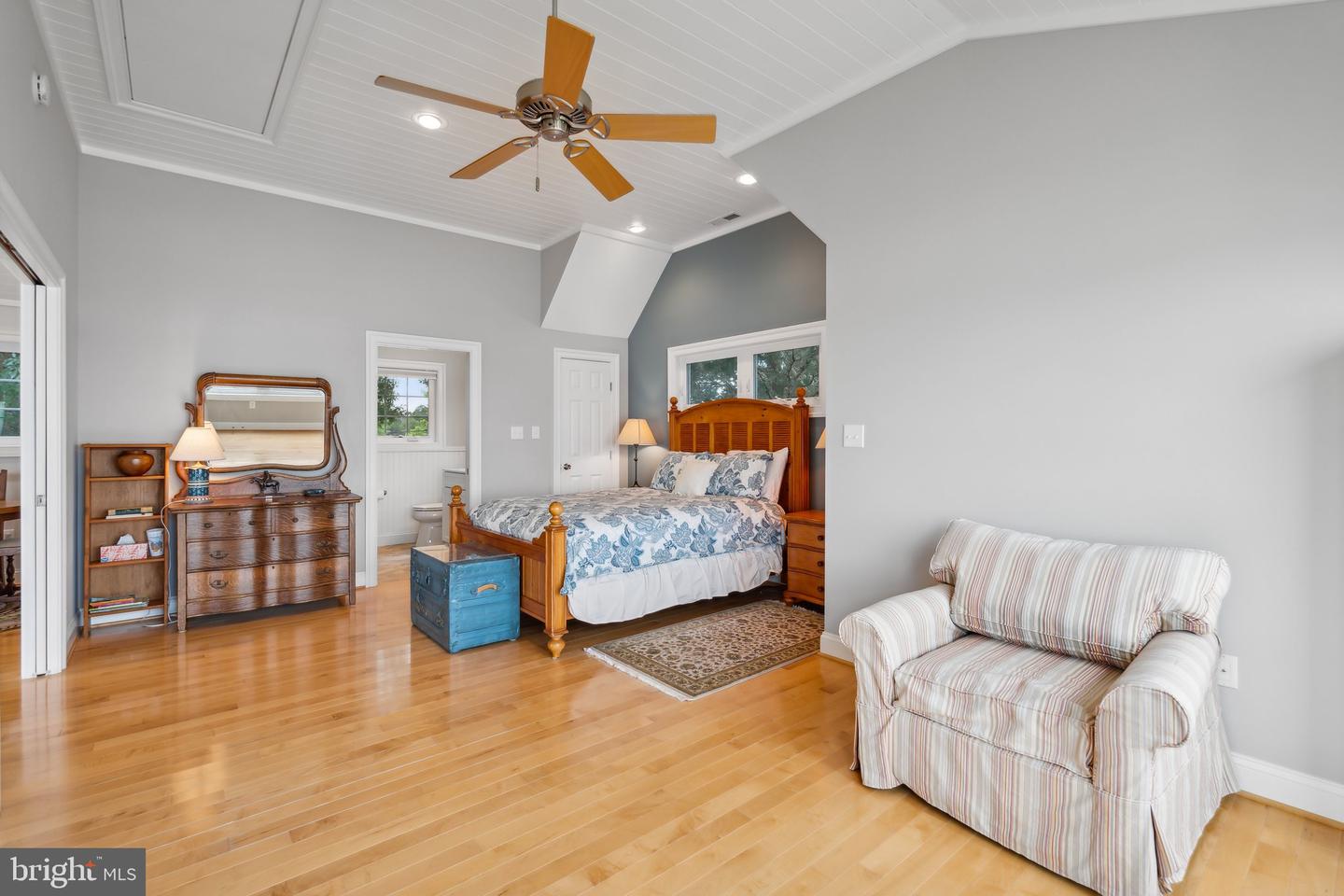 949 NORTH GLEBE RD, MONTROSS, Virginia 22520, 1 Bedroom Bedrooms, ,1 BathroomBathrooms,Residential,For sale,949 NORTH GLEBE RD,VAWE2008680 MLS # VAWE2008680