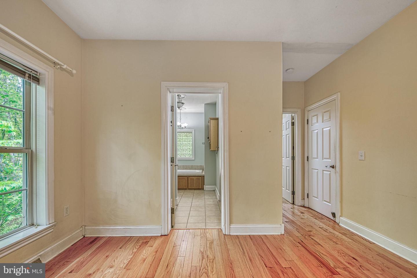 188 BYRD POINT LN, LOUISA, Virginia 23093, 5 Bedrooms Bedrooms, ,3 BathroomsBathrooms,Residential,For sale,188 BYRD POINT LN,VALA2007834 MLS # VALA2007834