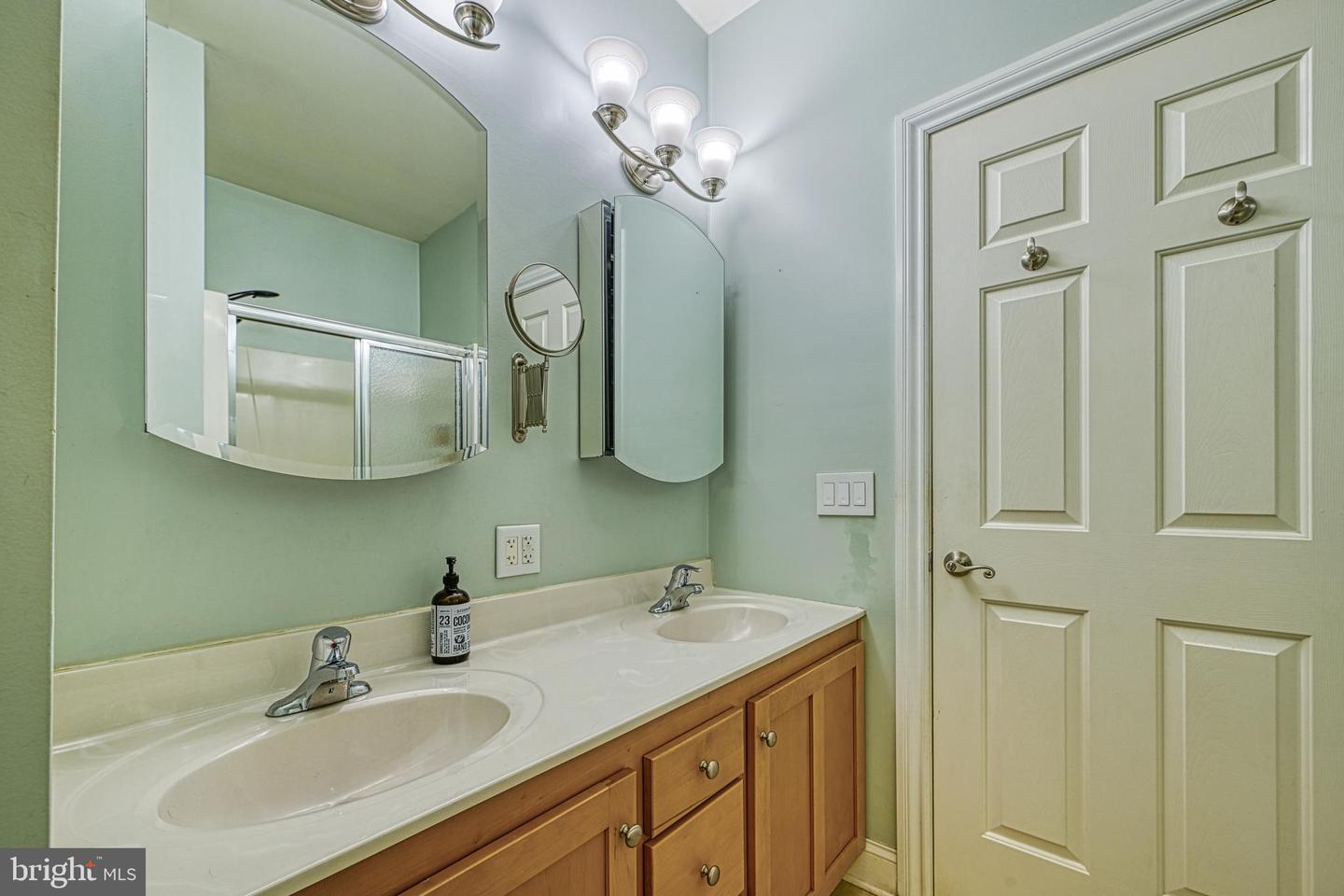 188 BYRD POINT LN, LOUISA, Virginia 23093, 5 Bedrooms Bedrooms, ,3 BathroomsBathrooms,Residential,For sale,188 BYRD POINT LN,VALA2007834 MLS # VALA2007834