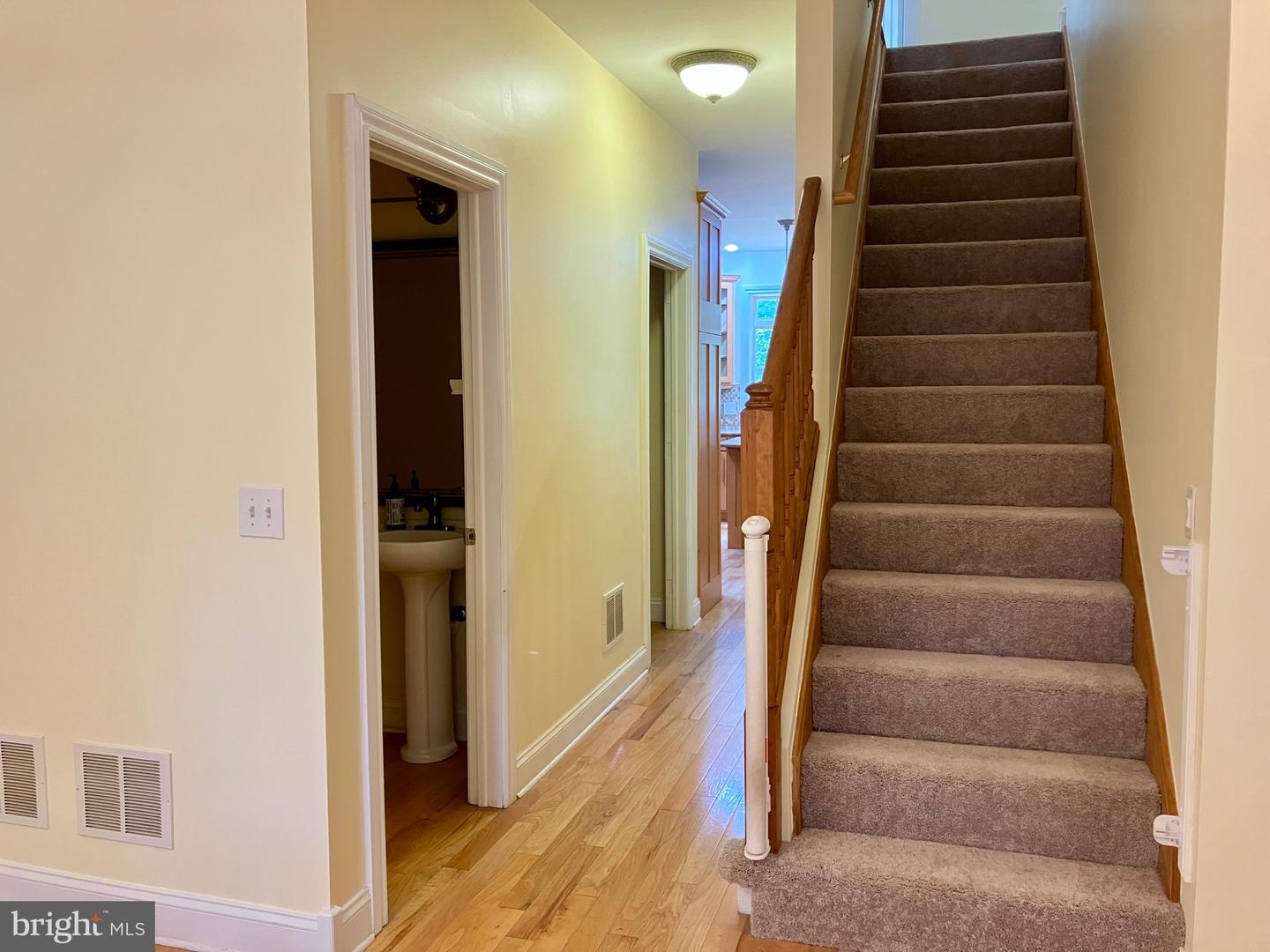 188 BYRD POINT LN, LOUISA, Virginia 23093, 5 Bedrooms Bedrooms, ,3 BathroomsBathrooms,Residential,For sale,188 BYRD POINT LN,VALA2007834 MLS # VALA2007834