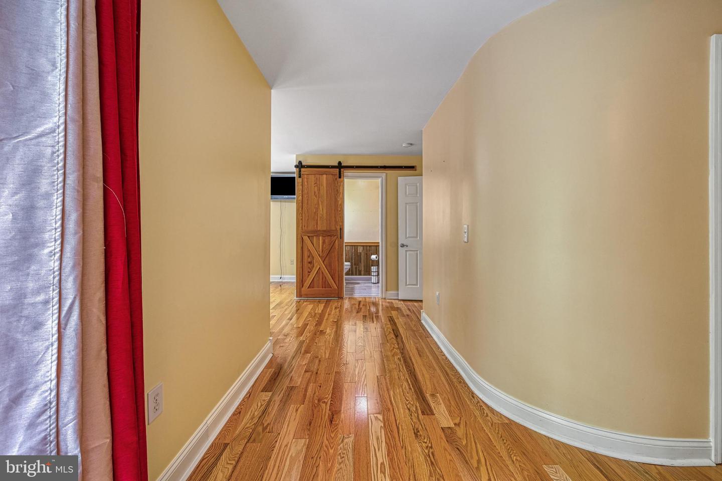 188 BYRD POINT LN, LOUISA, Virginia 23093, 5 Bedrooms Bedrooms, ,3 BathroomsBathrooms,Residential,For sale,188 BYRD POINT LN,VALA2007834 MLS # VALA2007834