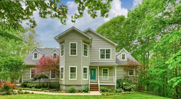 188 BYRD POINT LN, LOUISA, Virginia 23093, 5 Bedrooms Bedrooms, ,3 BathroomsBathrooms,Residential,For sale,188 BYRD POINT LN,VALA2007834 MLS # VALA2007834