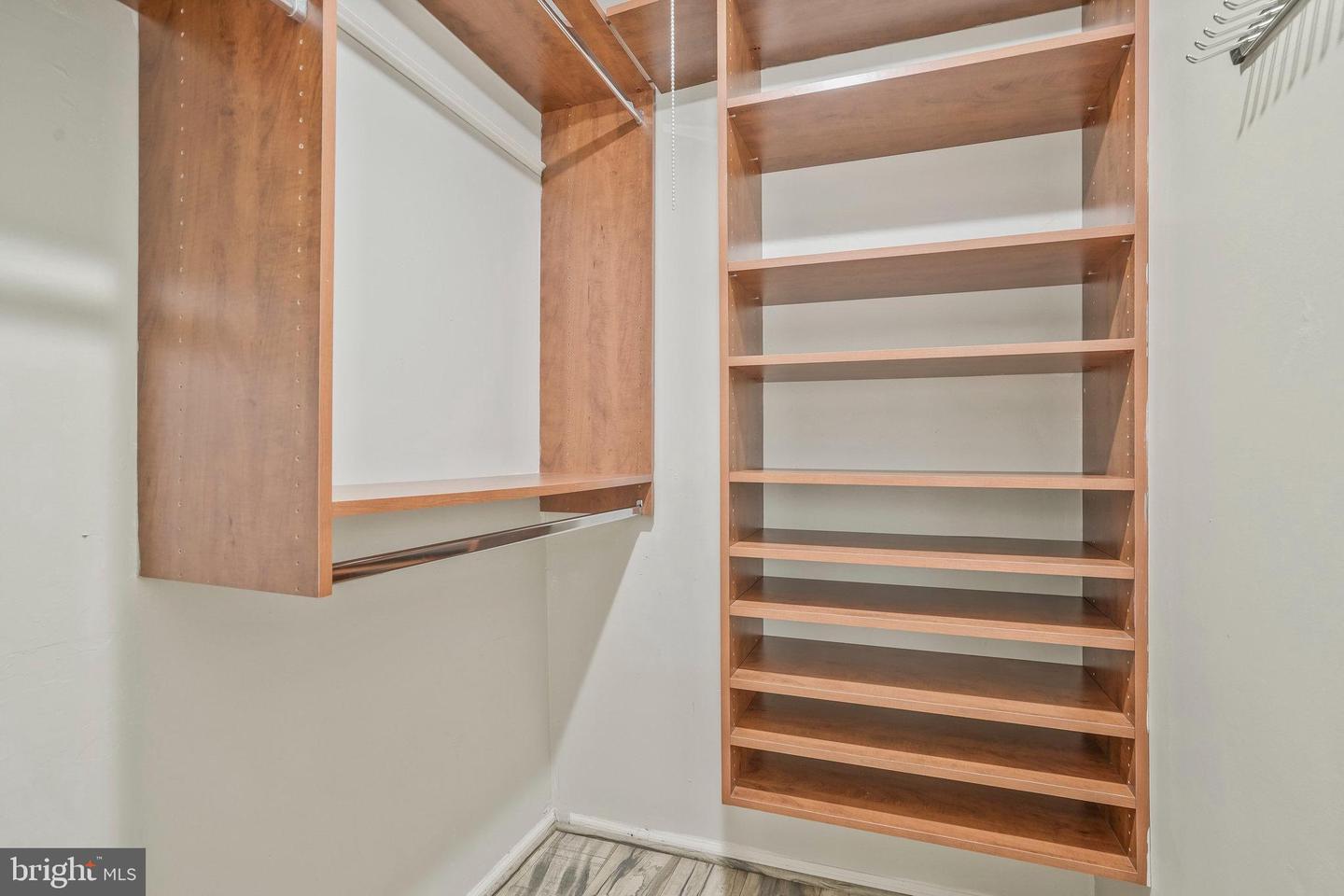 7756 NEW PROVIDENCE DR #16, FALLS CHURCH, Virginia 22042, 2 Bedrooms Bedrooms, ,1 BathroomBathrooms,Residential,For sale,7756 NEW PROVIDENCE DR #16,VAFX2255452 MLS # VAFX2255452