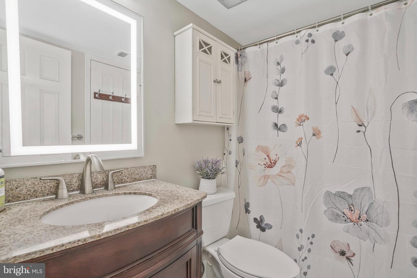 7756 NEW PROVIDENCE DR #16, FALLS CHURCH, Virginia 22042, 2 Bedrooms Bedrooms, ,1 BathroomBathrooms,Residential,For sale,7756 NEW PROVIDENCE DR #16,VAFX2255452 MLS # VAFX2255452