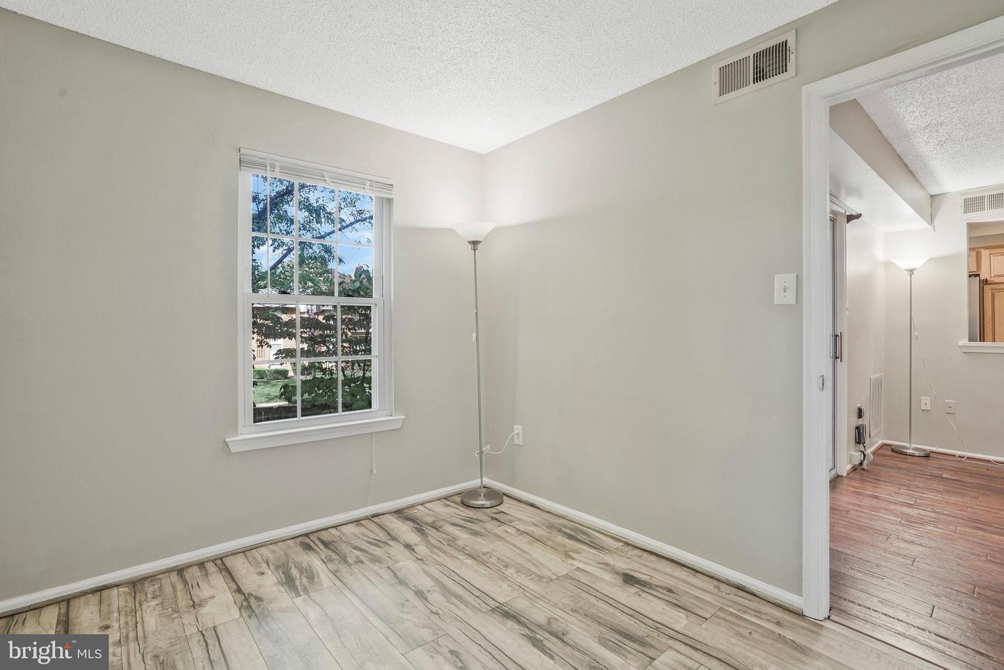 7756 NEW PROVIDENCE DR #16, FALLS CHURCH, Virginia 22042, 2 Bedrooms Bedrooms, ,1 BathroomBathrooms,Residential,For sale,7756 NEW PROVIDENCE DR #16,VAFX2255452 MLS # VAFX2255452