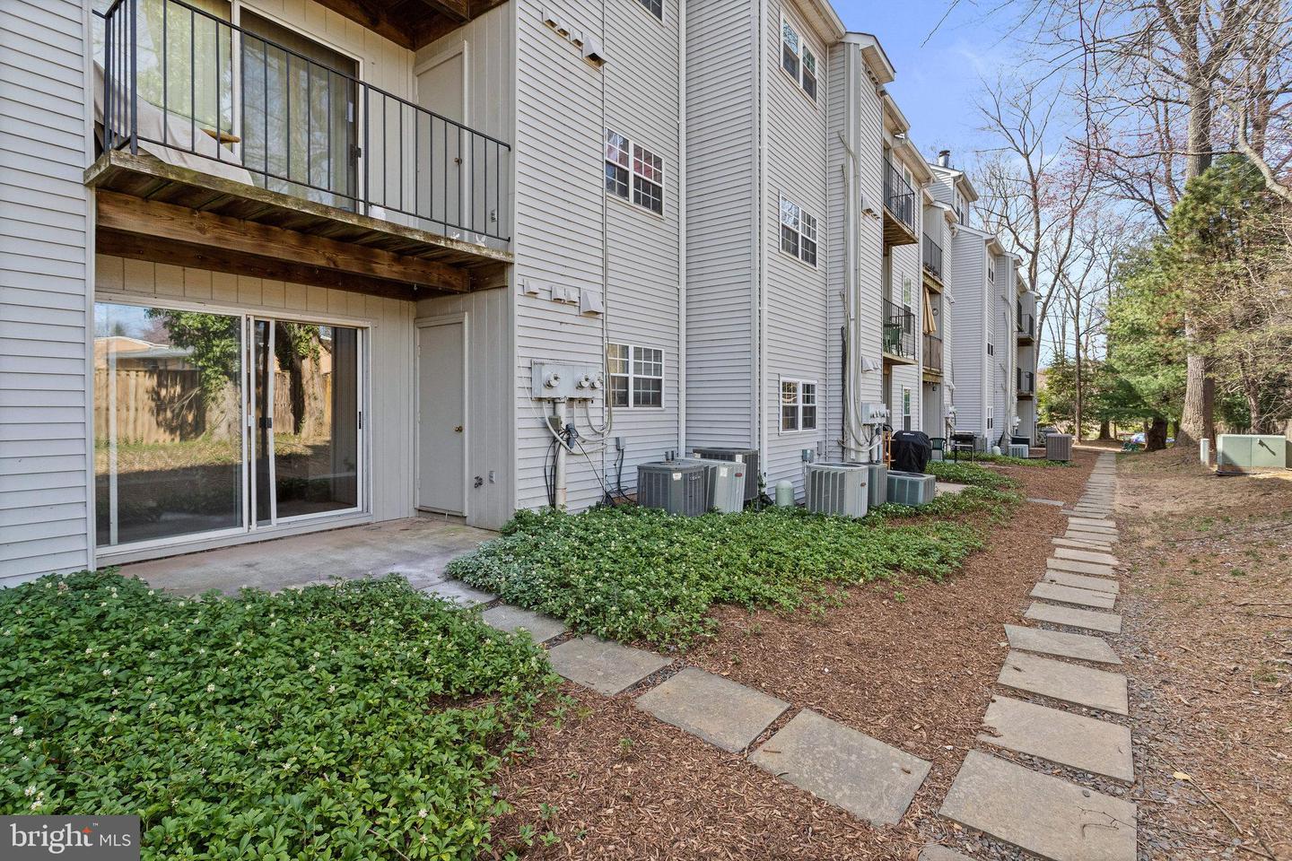 7756 NEW PROVIDENCE DR #16, FALLS CHURCH, Virginia 22042, 2 Bedrooms Bedrooms, ,1 BathroomBathrooms,Residential,For sale,7756 NEW PROVIDENCE DR #16,VAFX2255452 MLS # VAFX2255452