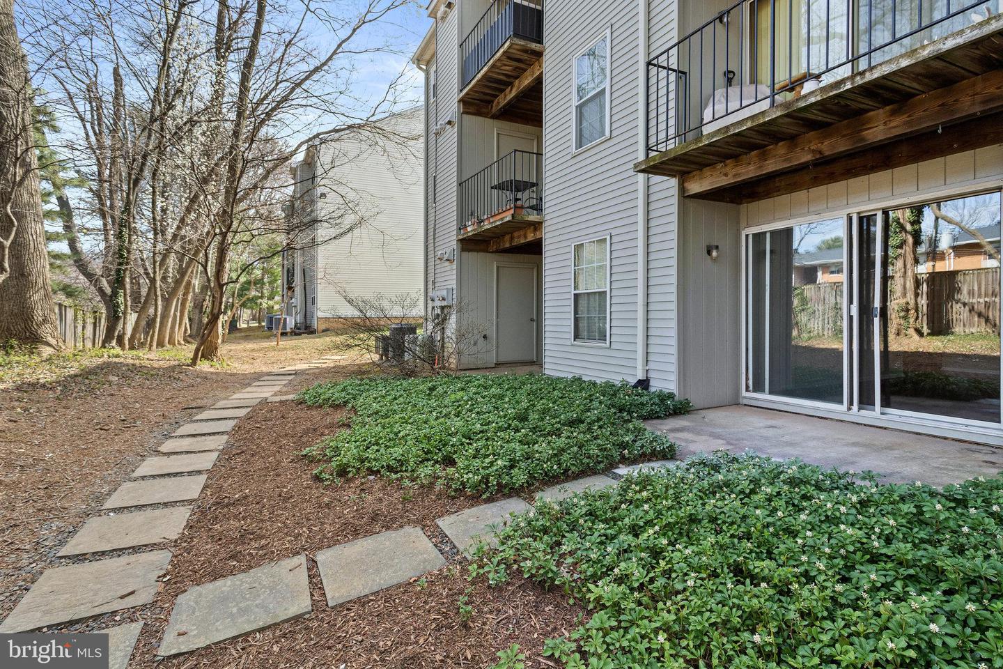7756 NEW PROVIDENCE DR #16, FALLS CHURCH, Virginia 22042, 2 Bedrooms Bedrooms, ,1 BathroomBathrooms,Residential,For sale,7756 NEW PROVIDENCE DR #16,VAFX2255452 MLS # VAFX2255452